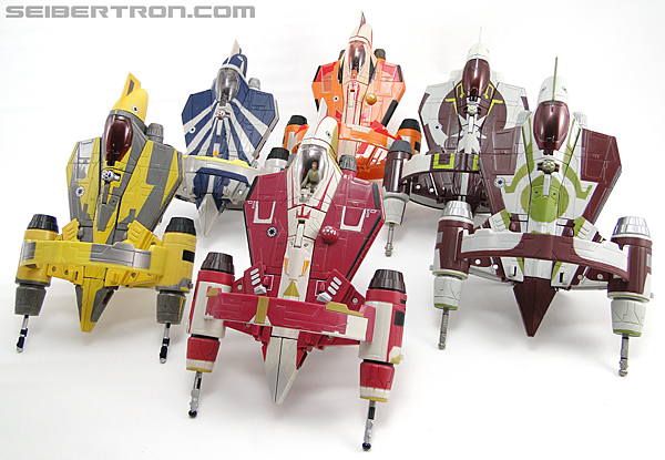 Star Wars Transformers Anakin Skywalker (Jedi Starfighter with Hyperspace Docking Ring) (Image #40 of 131)