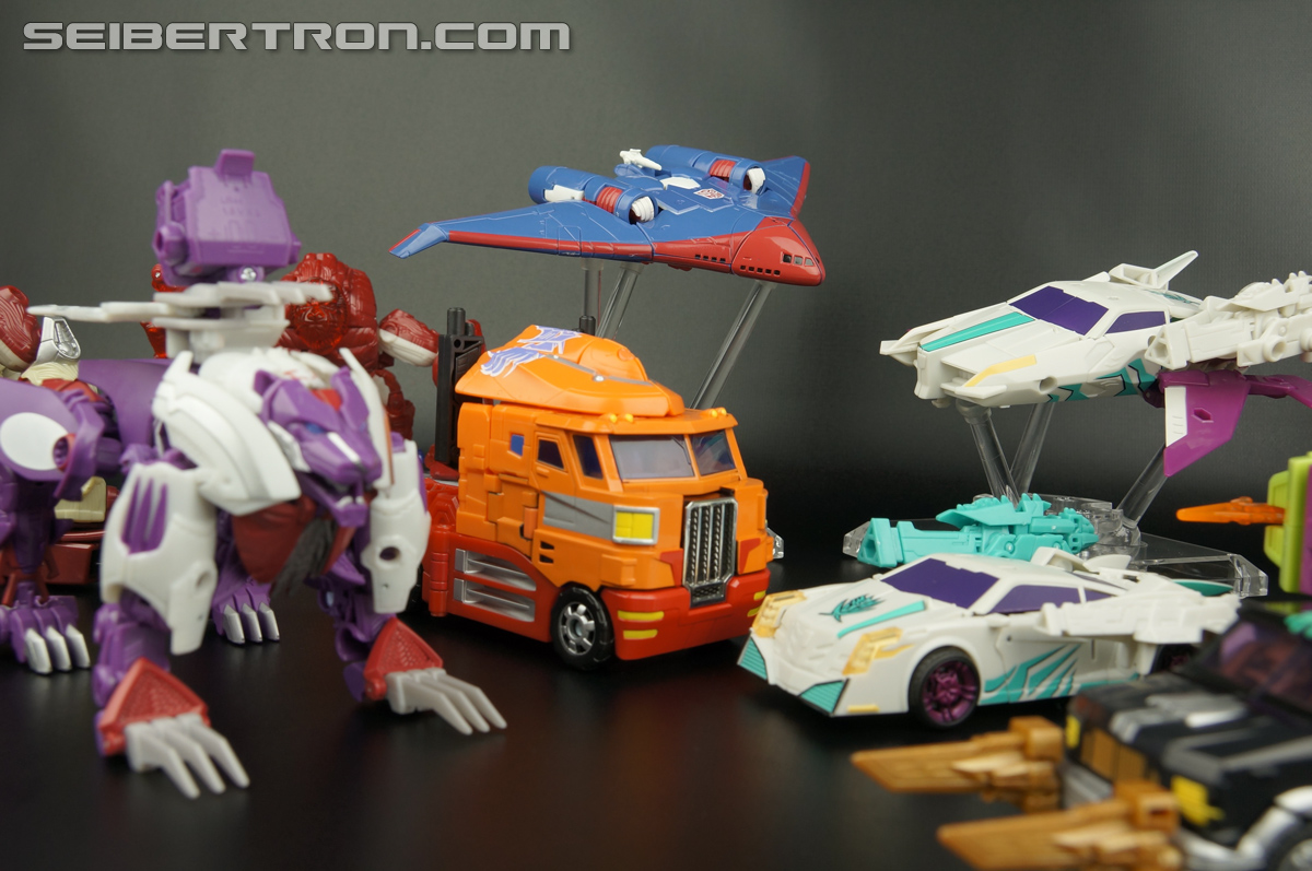 Transformers Convention &amp; Club Exclusives Knight Devcon (Image #31 of 144)