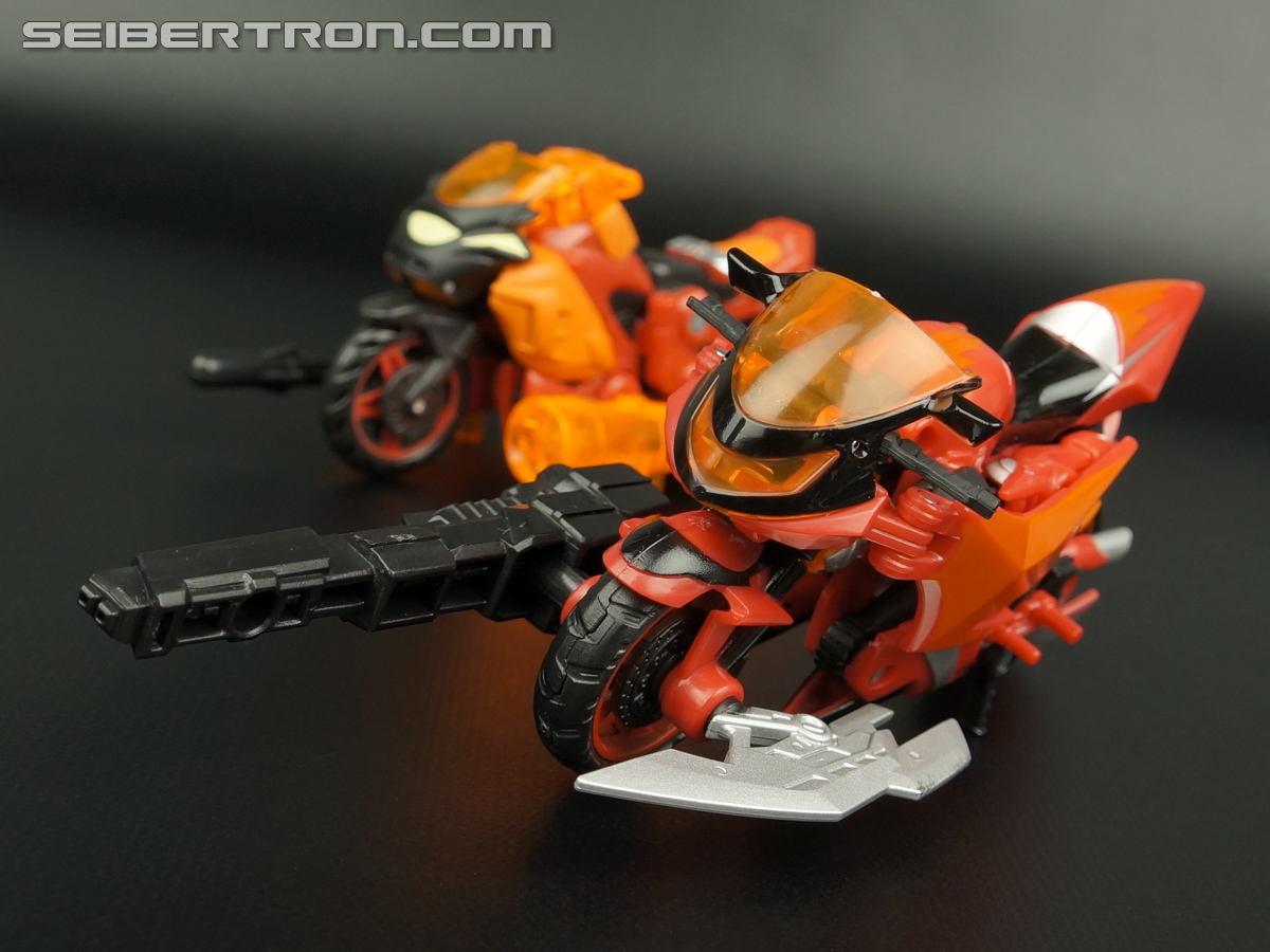 Transformers Convention &amp; Club Exclusives Knight Flareup (Image #37 of 140)