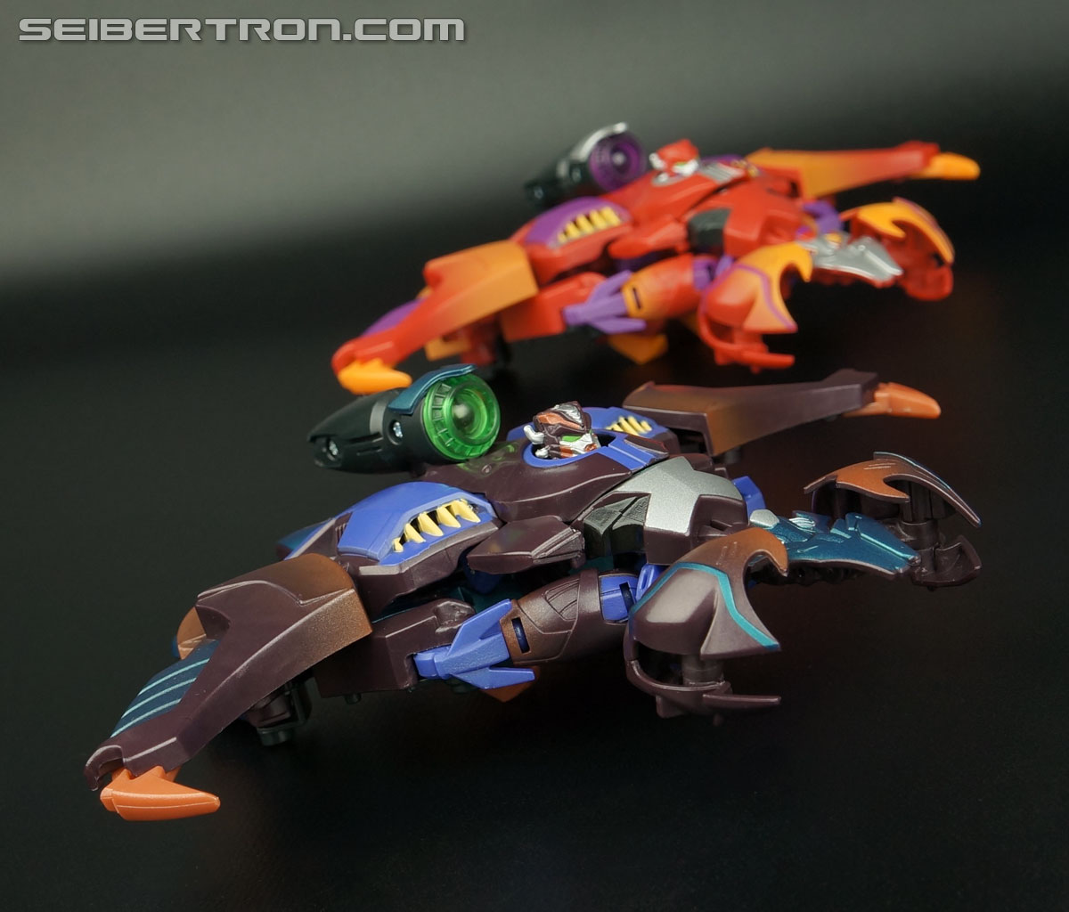 Transformers Convention &amp; Club Exclusives Pirate Hunter (The Hunter (Shokaract)) (Image #29 of 137)