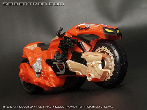 Transformers News: New Galleries: Club Exclusive Marissa Faireborn with Afterbreaker Transformers News: New Galleries: Club Exclusive Marissa Faireborn with Afterbreaker