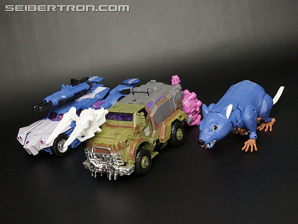 Transformers News: New Galleries: BotCon 2015 Exclusive Megatron with Scalpel, Boombox, and Heavyweight Transformers News: New Galleries: BotCon 2015 Exclusive Megatron with Scalpel, Boombox, and Heavyweight
