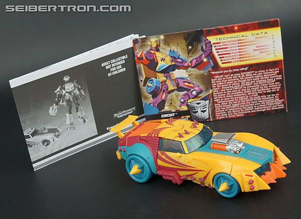Transformers News: New Club Subscription Gallery: Deluxe Circuit Re: New Club Subscription Gallery: Deluxe Circuit