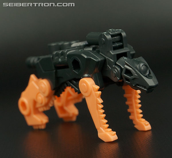 Transformers News: New Galleries: Club Subscription Exclusive Treadshot with Catgut and United Warpath