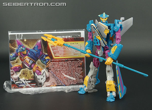 Transformers News: New Gallery: Transformers Collectors' Club Exclusive Depth Charge Transformers News: New Gallery: Transformers Collectors' Club Exclusive Depth Charge