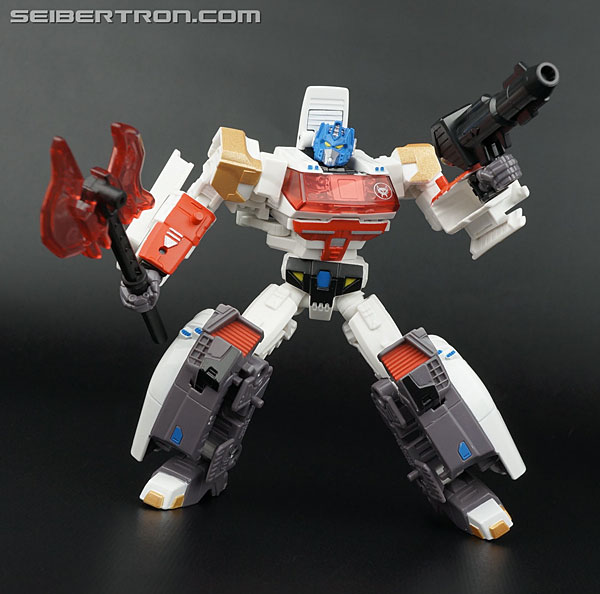 Transformers News: New Gallery: Collectors' Club 2015 Lio Convoy