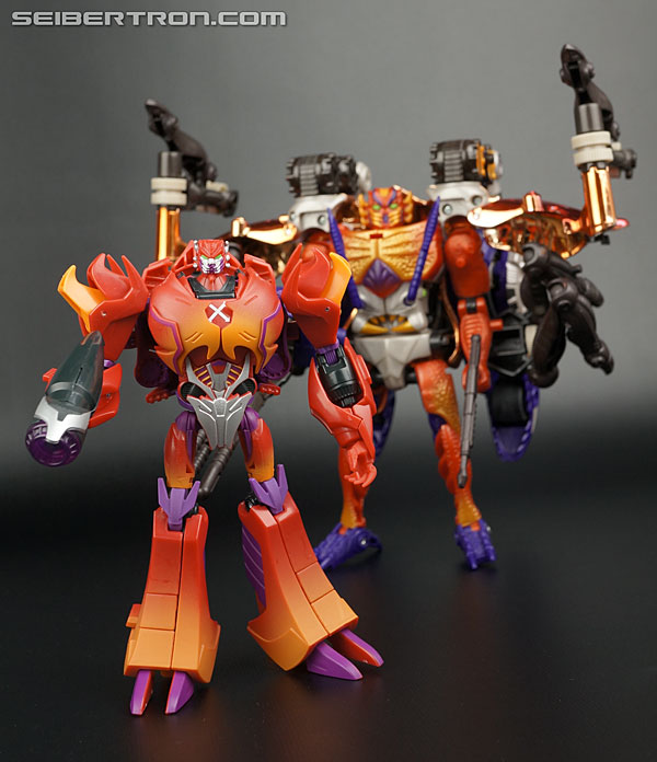 Transformers News: New Gallery: Transformers Collectors' Club Exclusive Rampage Transformers News: New Gallery: Transformers Collectors' Club Exclusive Rampage