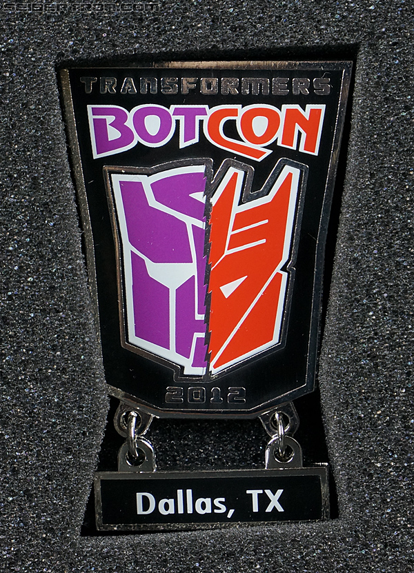 Transformers Convention &amp; Club Exclusives Gigatron (Overlord) (Image #20 of 188)
