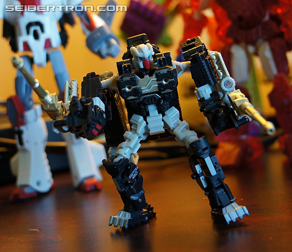 Transformers News: New Galleries and Video: Club Subscription Service Thrustinator and Rewind
