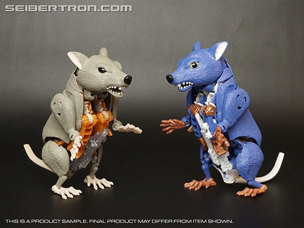 Transformers News: New Gallery: BotCon 2015 Packrat "The Thief" Transformers News: New Gallery: BotCon 2015 Packrat "The Thief"
