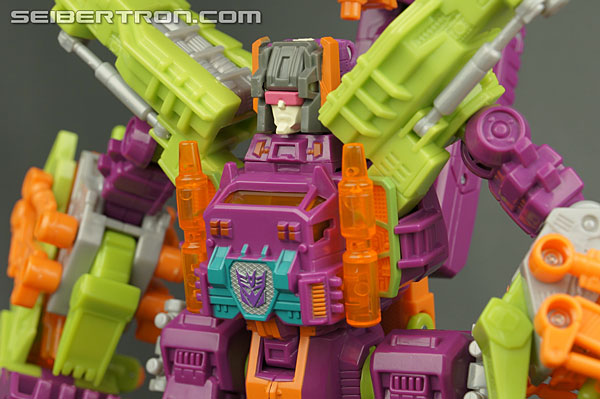 Transformers Convention &amp; Club Exclusives Pirate Scorponok (Image #149 of 303)