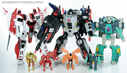 Transformers Convention & Club Exclusives Rampage (Shattered Glass) (Image #58 of 58) Transformers Convention & Club Exclusives Rampage (Shattered Glass) (Image #58 of 58)