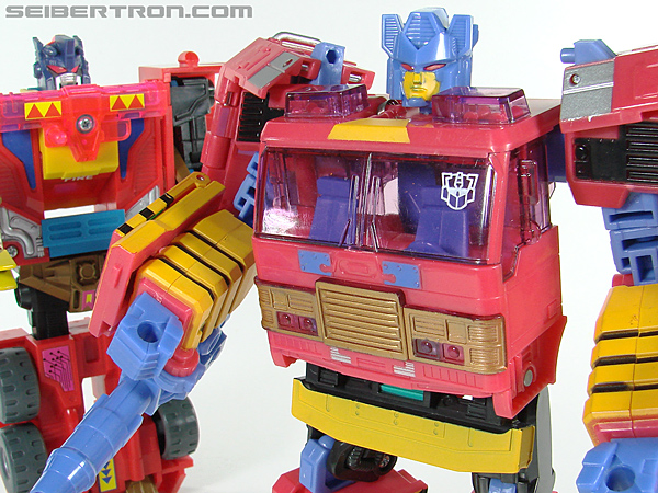 Transformers Convention &amp; Club Exclusives Spark (Image #217 of 219)