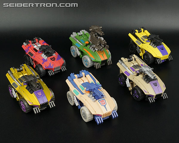 Transformers News: New Gallery: Club Subscription Service Fisitron