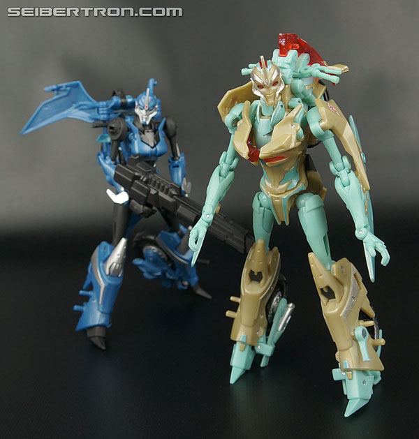 Transformers News: New Gallery: Transformers Collectors' Club Timelines Transmutate