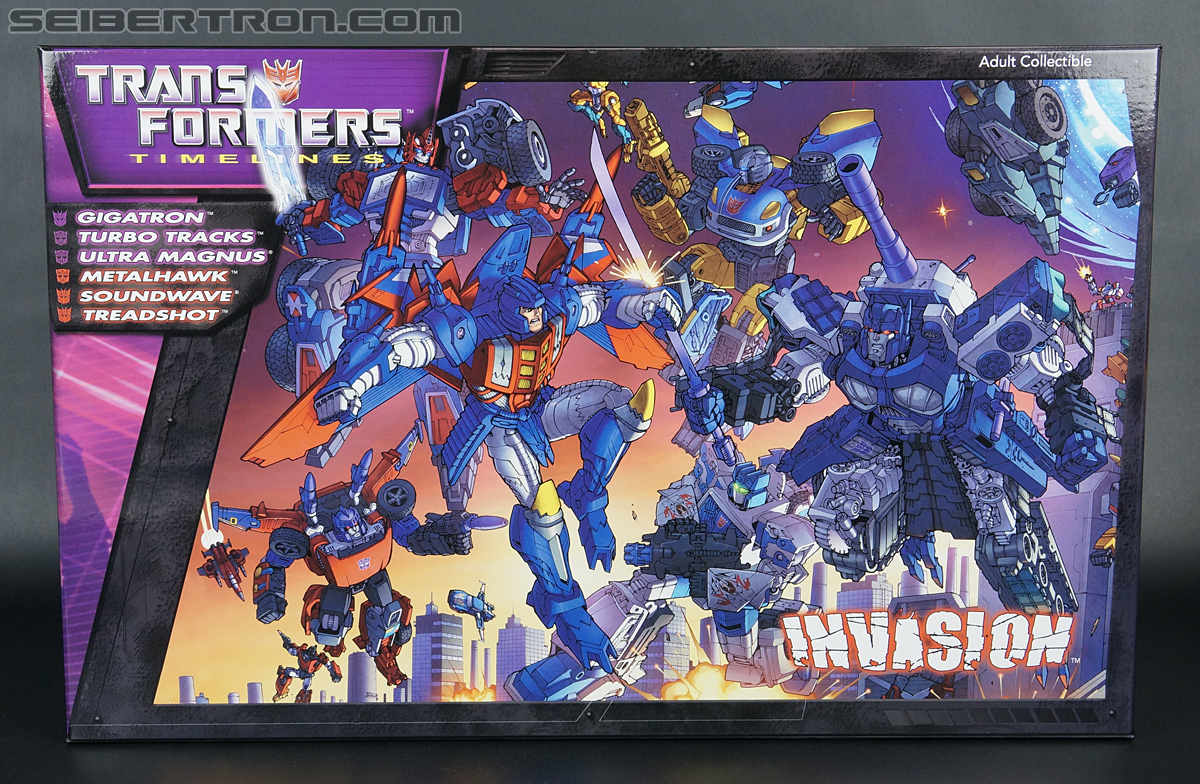 Transformers Convention &amp; Club Exclusives Soundwave (Shattered Glass) (Image #1 of 189)