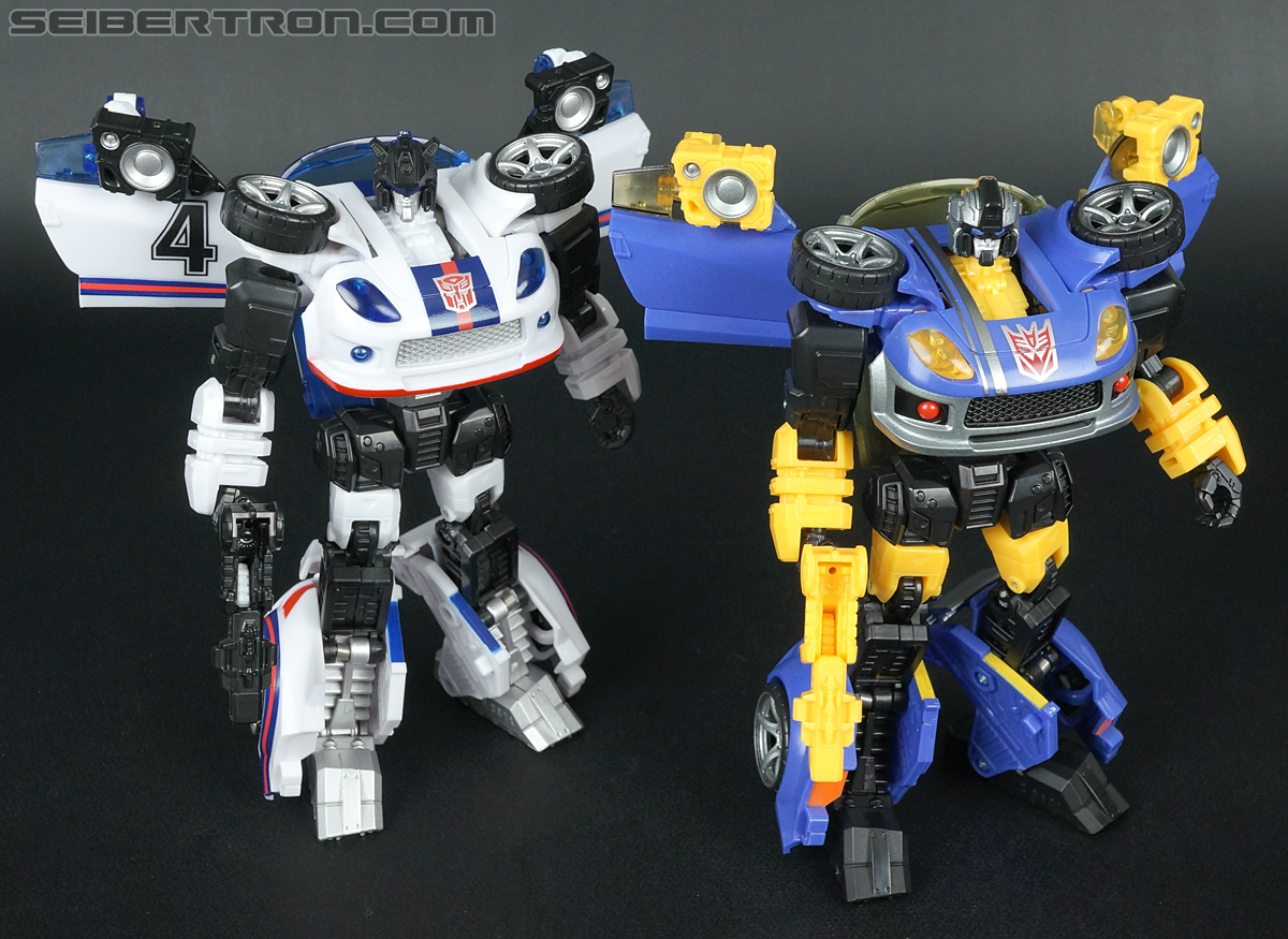 Transformers Convention &amp; Club Exclusives Treadshot (Shattered Glass) (Image #121 of 155)