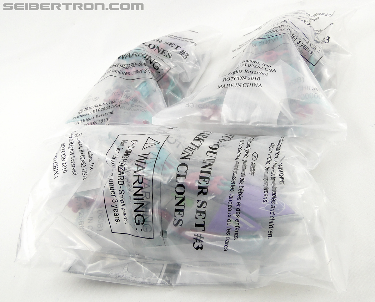 Transformers Convention &amp; Club Exclusives Sharkticon: Sea Shark (Image #1 of 136)