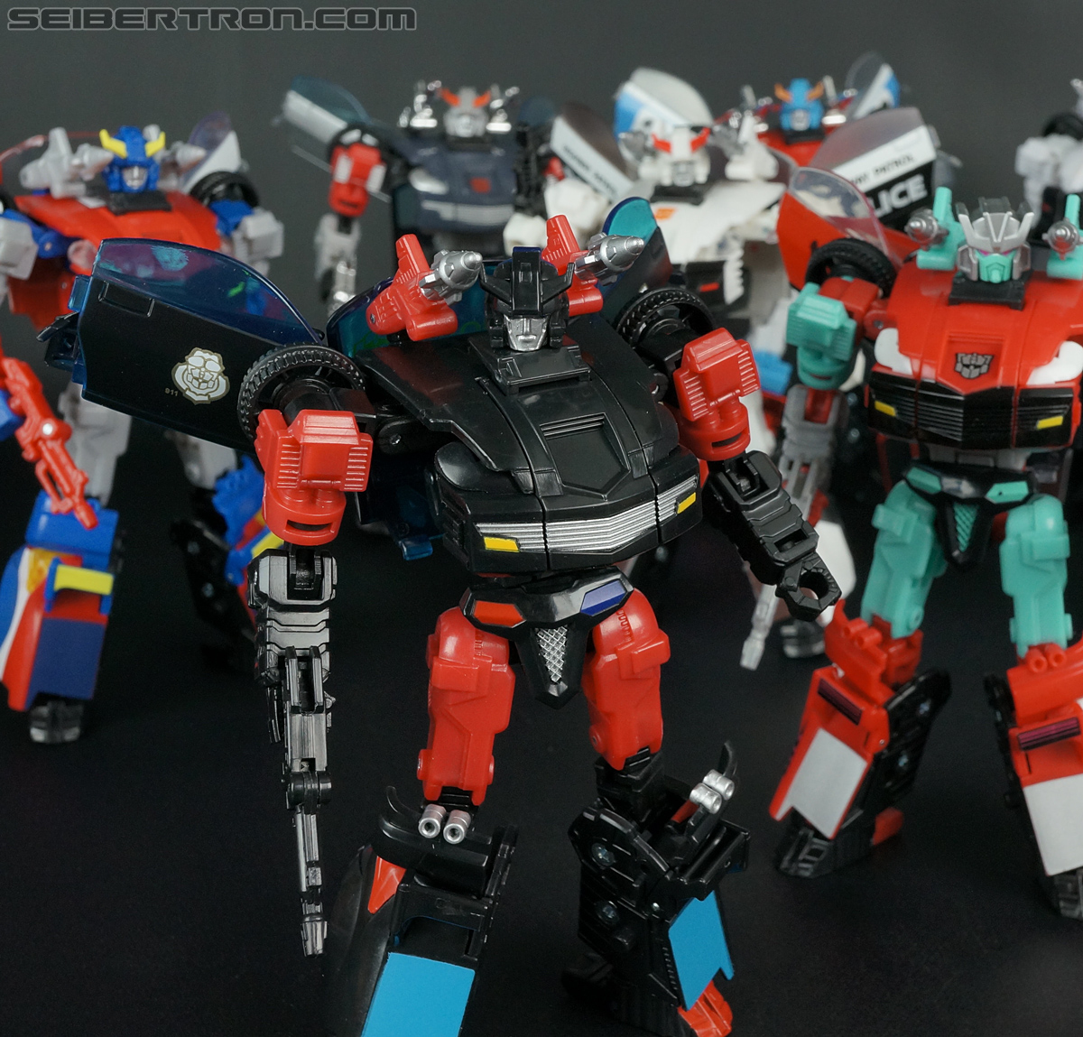 Transformers Convention & Club Exclusives Streetstar (Image #134 of 147) Transformers Convention & Club Exclusives Streetstar (Image #134 of 147)