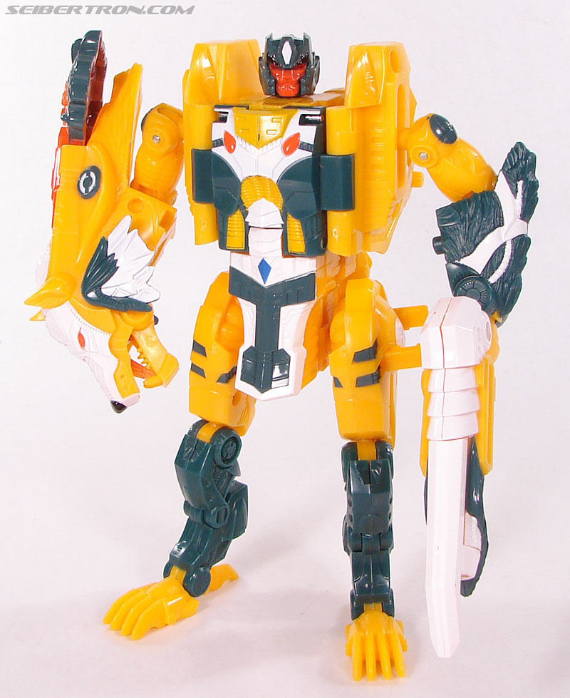 Transformers Convention & Club Exclusives Weirdwolf (Image #86 of 125) Transformers Convention & Club Exclusives Weirdwolf (Image #86 of 125)