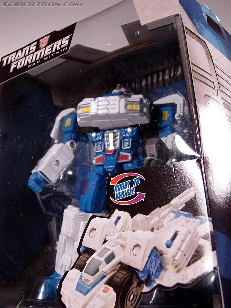 Transformers Titanium Series Ultra Magnus (War Within) (Image #11 of 83)