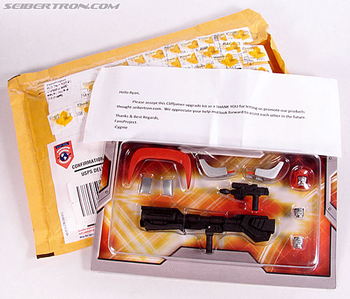 Transformers Classics Cliffjumper (Image #3 of 158)