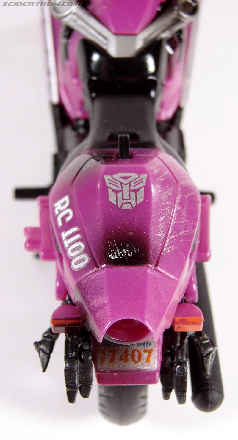 Transformers (2007) Battle Damaged Arcee (Image #13 of 72)