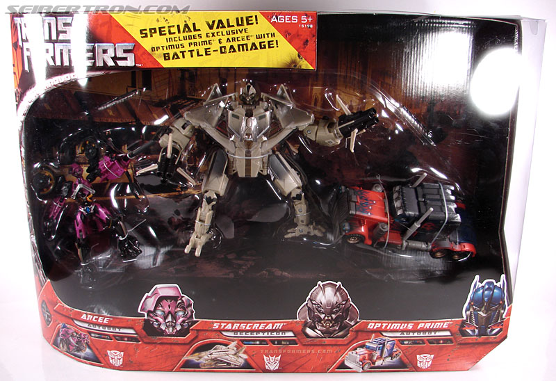 Transformers (2007) Battle Damaged Optimus Prime (Image #1 of 144)