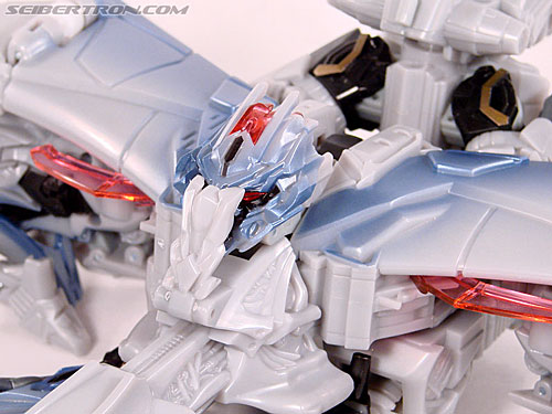 Transformers News: Top 5 Worst Cases of Visible Head Syndrome Among Transformers Toys