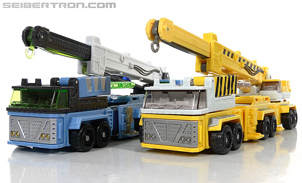Transformers (2007) Mudflap (Image #62 of 154)