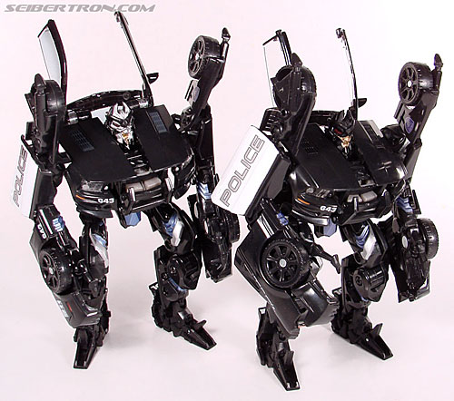 Transformers (2007) Premium Barricade Toy Gallery (Image #74