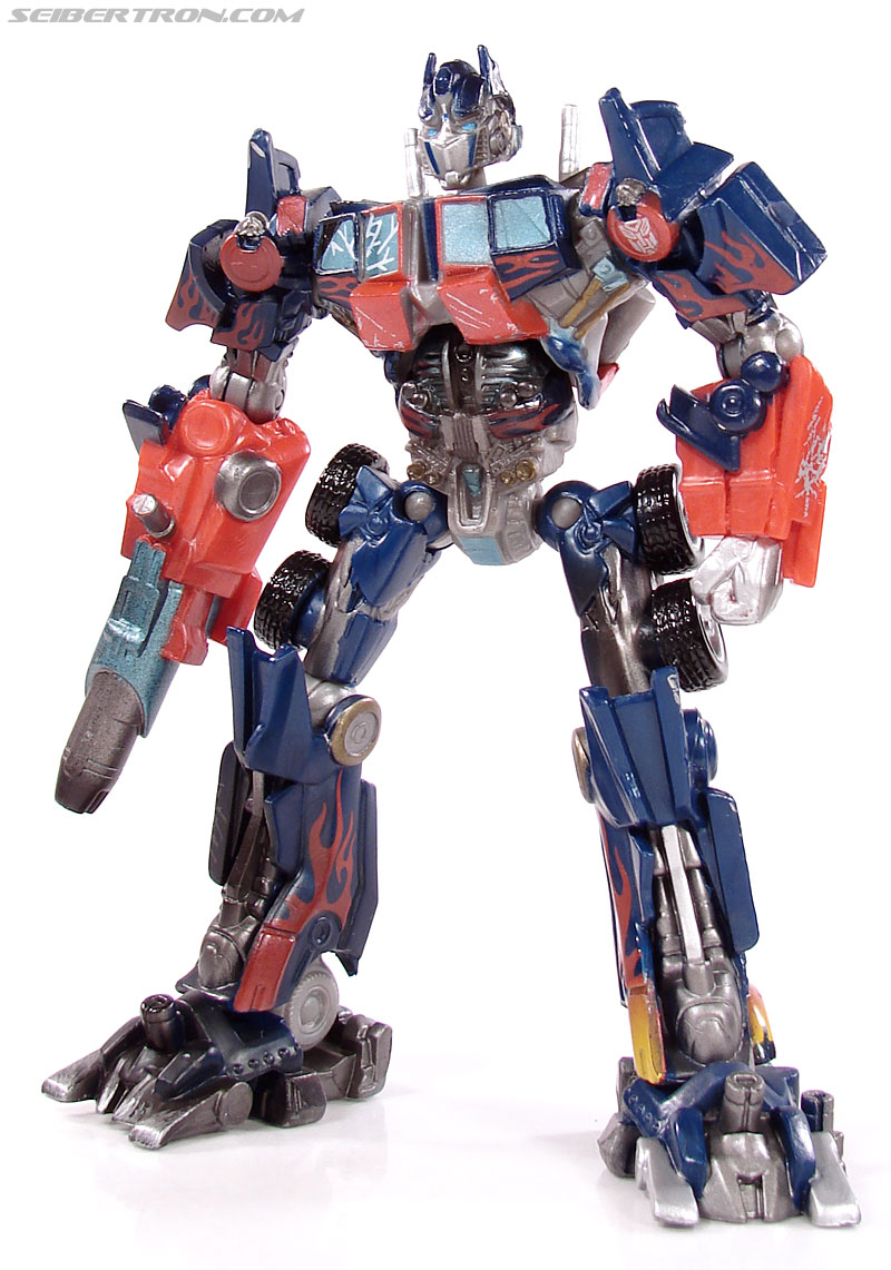 Transformers (2007) Battle Damaged Optimus Prime (Robot Replicas) (Image #11 of 37)