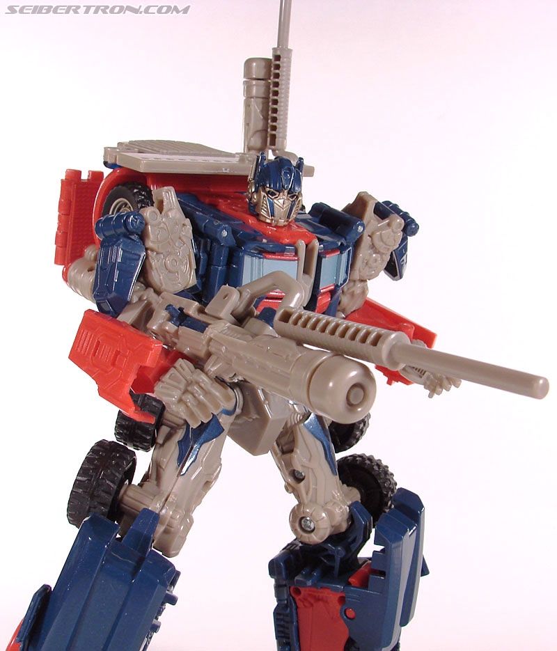 Transformers (2007) Optimus Prime (Freeway Brawl) (Image #89 of 116) Transformers (2007) Optimus Prime (Freeway Brawl) (Image #89 of 116)