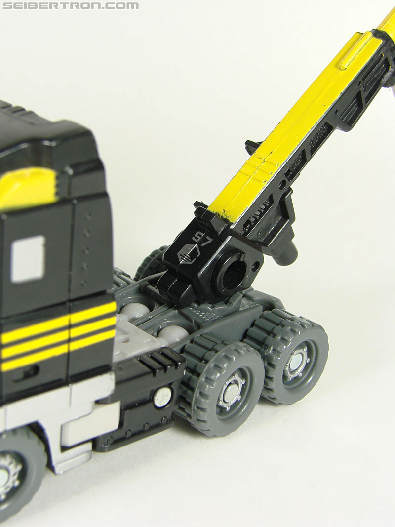 Transformers (2007) Armorhide (Image #28 of 128)