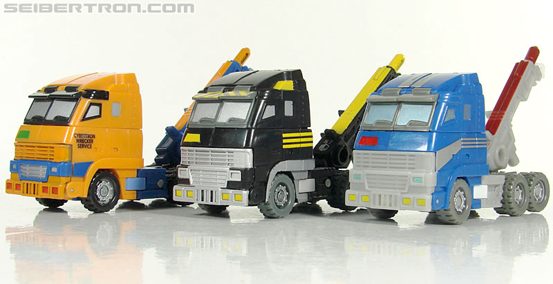 Transformers (2007) Armorhide (Image #47 of 128)