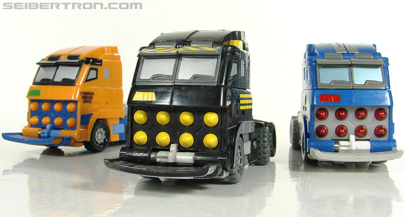 Transformers (2007) Armorhide (Image #50 of 128)