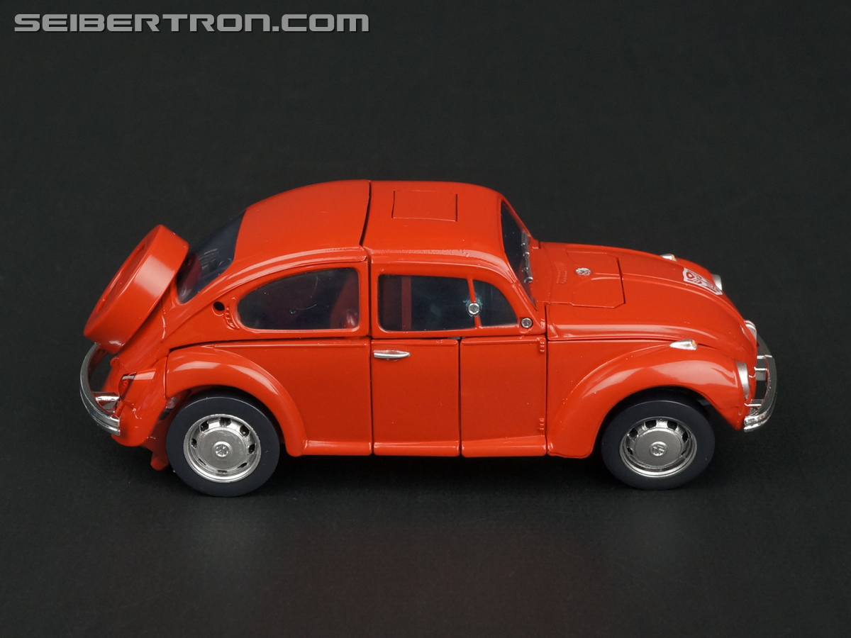Transformers Masterpiece Bumblebee Red (Bumble Red Body) (Image #59 of 179) Transformers Masterpiece Bumblebee Red (Bumble Red Body) (Image #59 of 179)