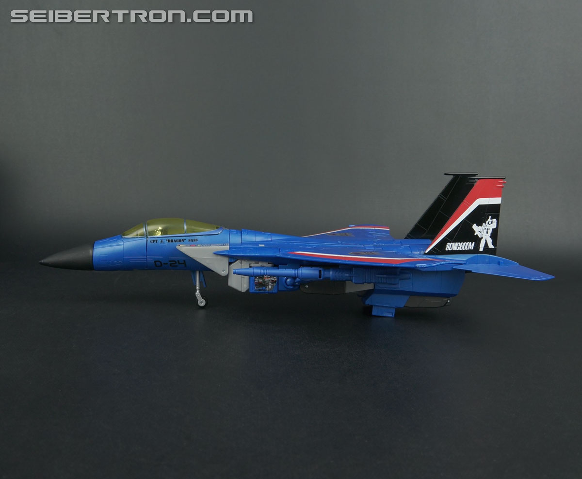 Transformers Masterpiece Thundercracker (Image #35 of 185)