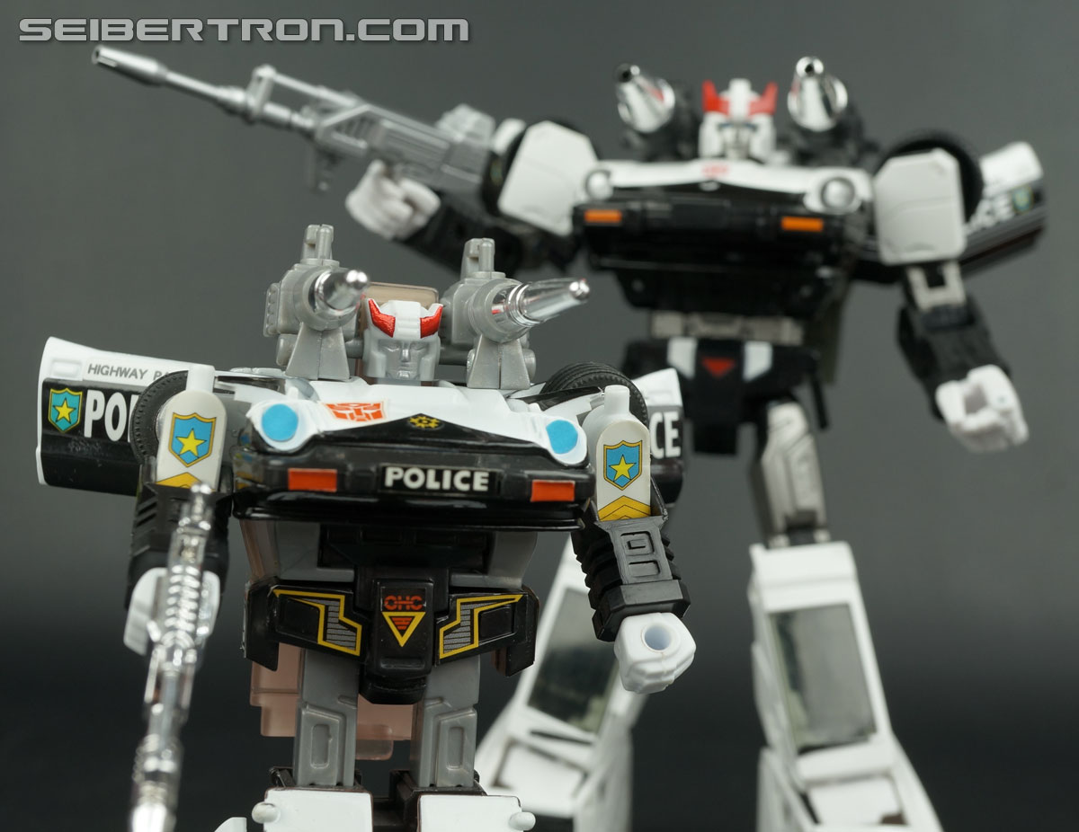 Transformers Masterpiece Prowl (Image #306 of 333)