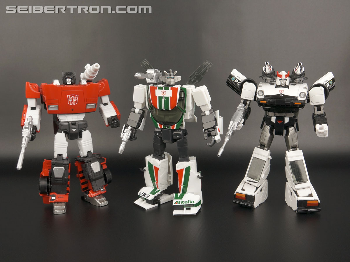 Transformers Masterpiece Wheeljack (Image #253 of 255) Transformers Masterpiece Wheeljack (Image #253 of 255)