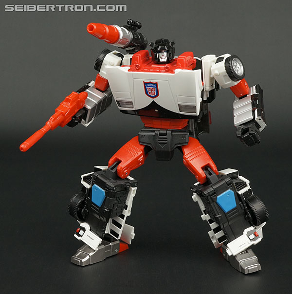 Transformers News: New Galleries: Masterpiece MP-14C Clampdown and MP-21R Bumblebee Red Body Transformers News: New Galleries: Masterpiece MP-14C Clampdown and MP-21R Bumblebee Red Body