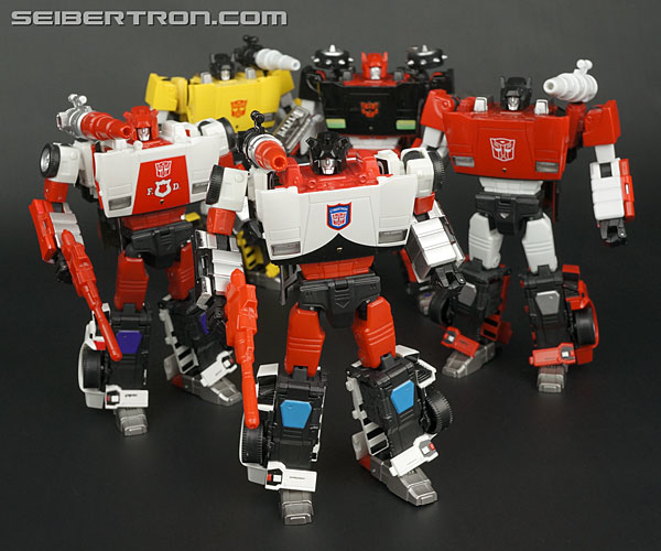 Transformers News: New Galleries: Masterpiece MP-14C Clampdown and MP-21R Bumblebee Red Body Transformers News: New Galleries: Masterpiece MP-14C Clampdown and MP-21R Bumblebee Red Body