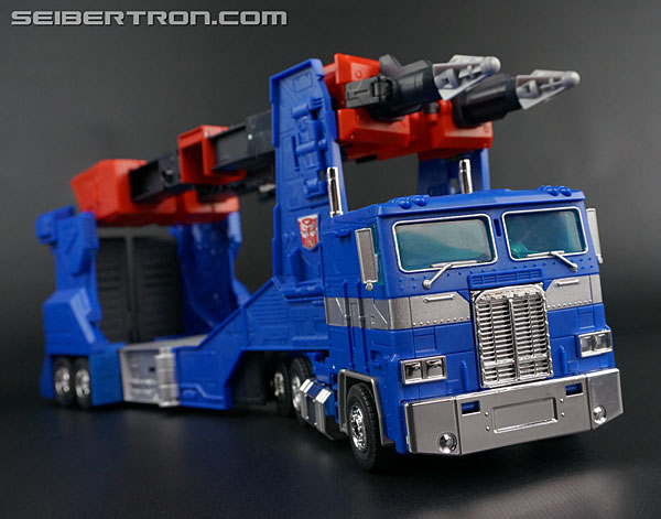 Transformers News: New Galleries: Masterpiece MP-31 Delta Magnus with Marissa Faireborn