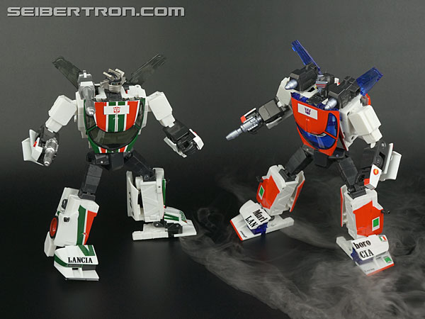 Transformers News: New Gallery: Takara Tomy Transformers Masterpiece MP-23 Exhaust
