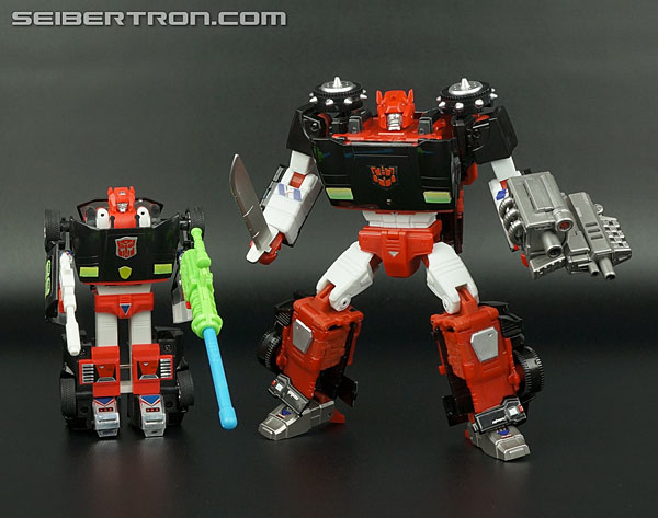 Transformers News: New Galleries: Masterpiece MP-12G G-2 Lambor (G2 Sideswipe) and MP-12 Lambor (G1 Sideswipe) Transformers News: New Galleries: Masterpiece MP-12G G-2 Lambor (G2 Sideswipe) and MP-12 Lambor (G1 Sideswipe)