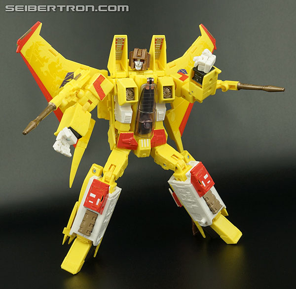 Transformers News: New Galleries: Hasbro Masterpiece MP-04 Prowl and MP-05 Sunstorm Transformers News: New Galleries: Hasbro Masterpiece MP-04 Prowl and MP-05 Sunstorm