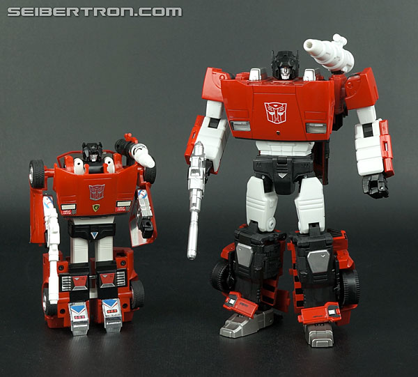 Transformers News: Top 5 Nicest Licensed Car Modes Among Transformers Toys