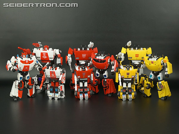 Transformers News: New Galleries: Masterpiece MP-12G G-2 Lambor (G2 Sideswipe) and MP-12 Lambor (G1 Sideswipe) Transformers News: New Galleries: Masterpiece MP-12G G-2 Lambor (G2 Sideswipe) and MP-12 Lambor (G1 Sideswipe)
