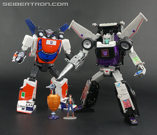 Transformers News: New Gallery: Masterpiece MP-25L Loud Pedal Transformers News: New Gallery: Masterpiece MP-25L Loud Pedal
