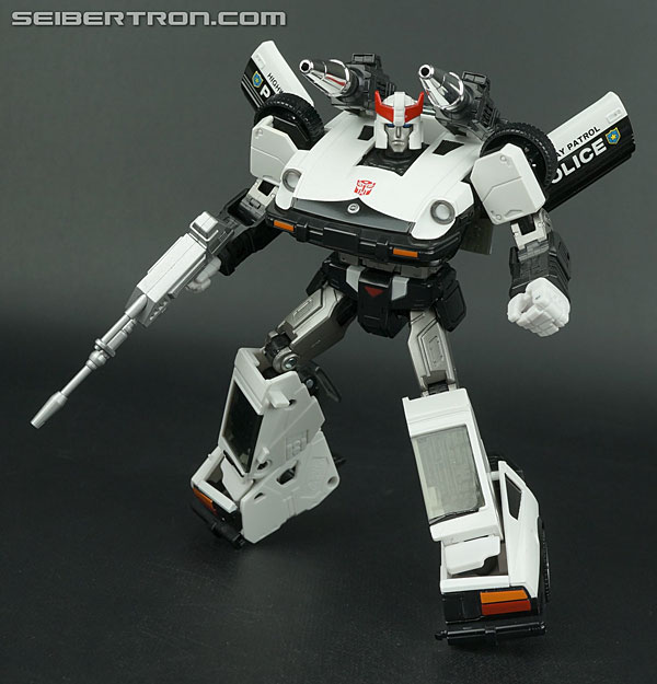 Transformers News: New Gallery: Masterpiece MP-17 Prowl